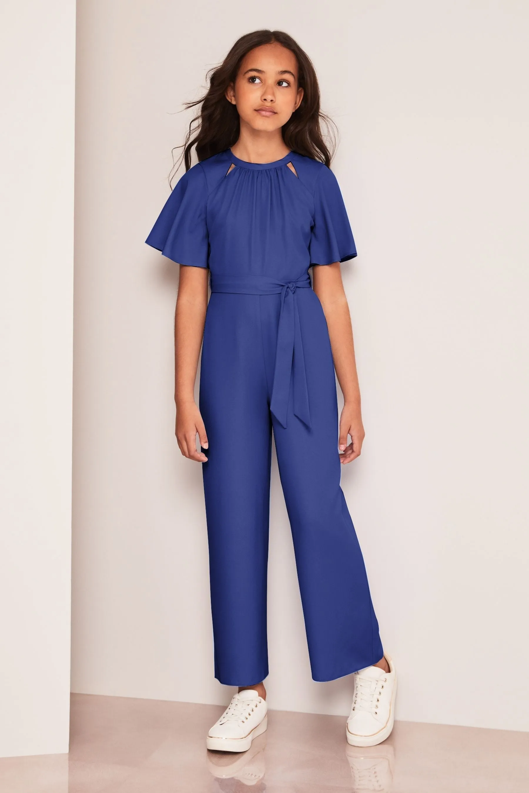Lipsy Cut Out Tuta con maniche svolazzanti    