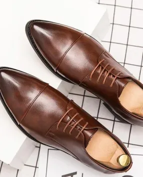 Nuovi uomini British Patchwork a punta con lacci Oxford Scarpe formali maschili Scarpe da ballo di fine anno per il ritorno a ca